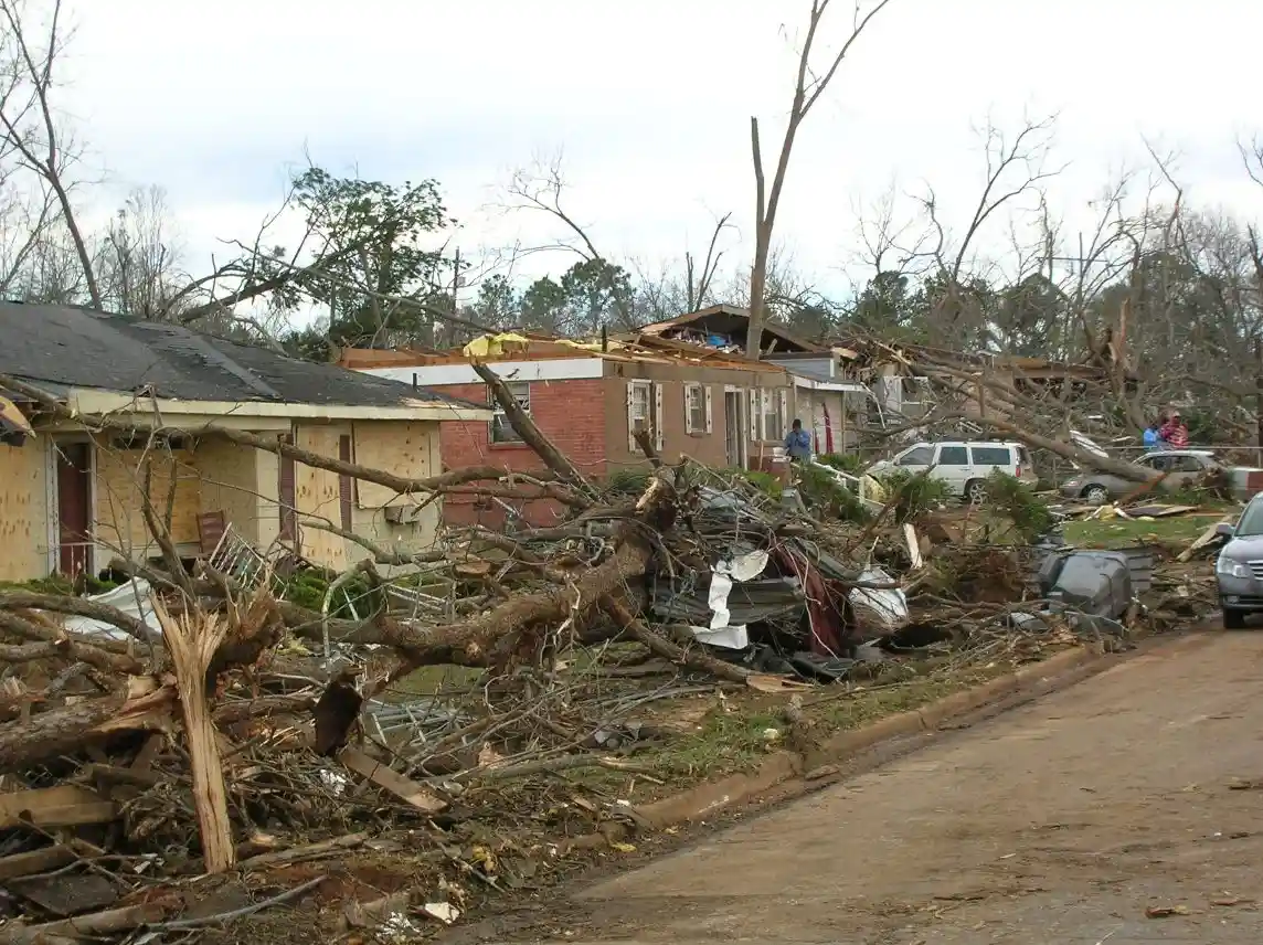 Conore Strom Damage