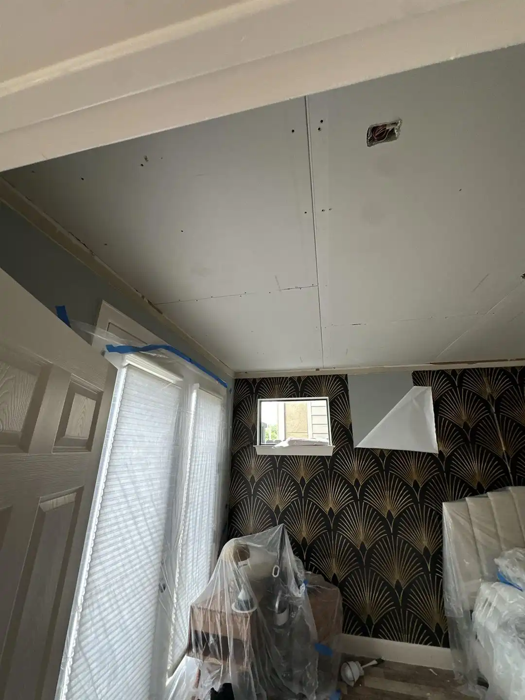 bedroom before 2