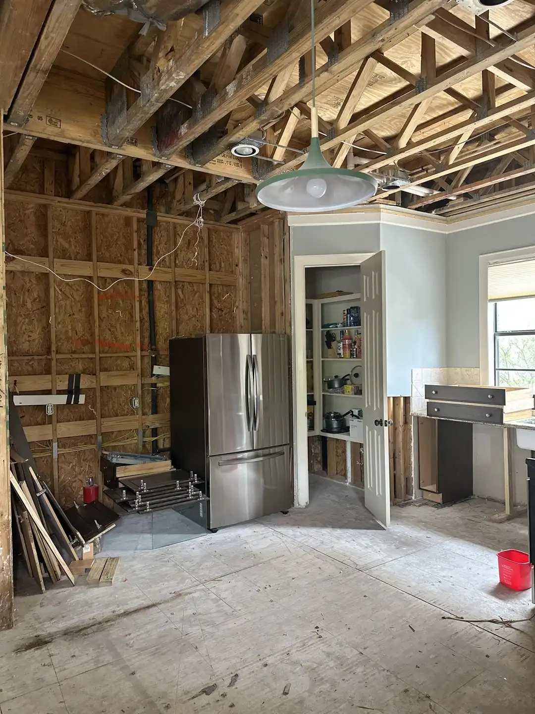 kitchen before 1